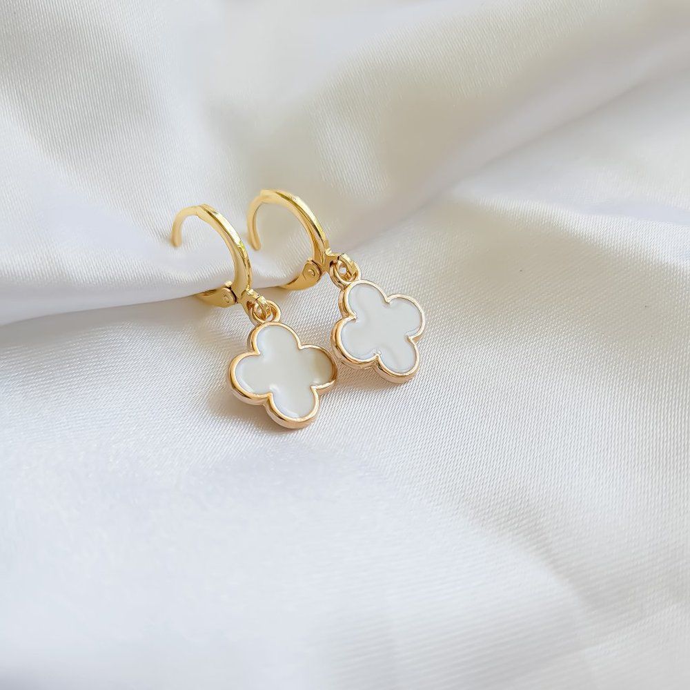 Gold & White Enamel Clover Earrings - Picture 2 of 5